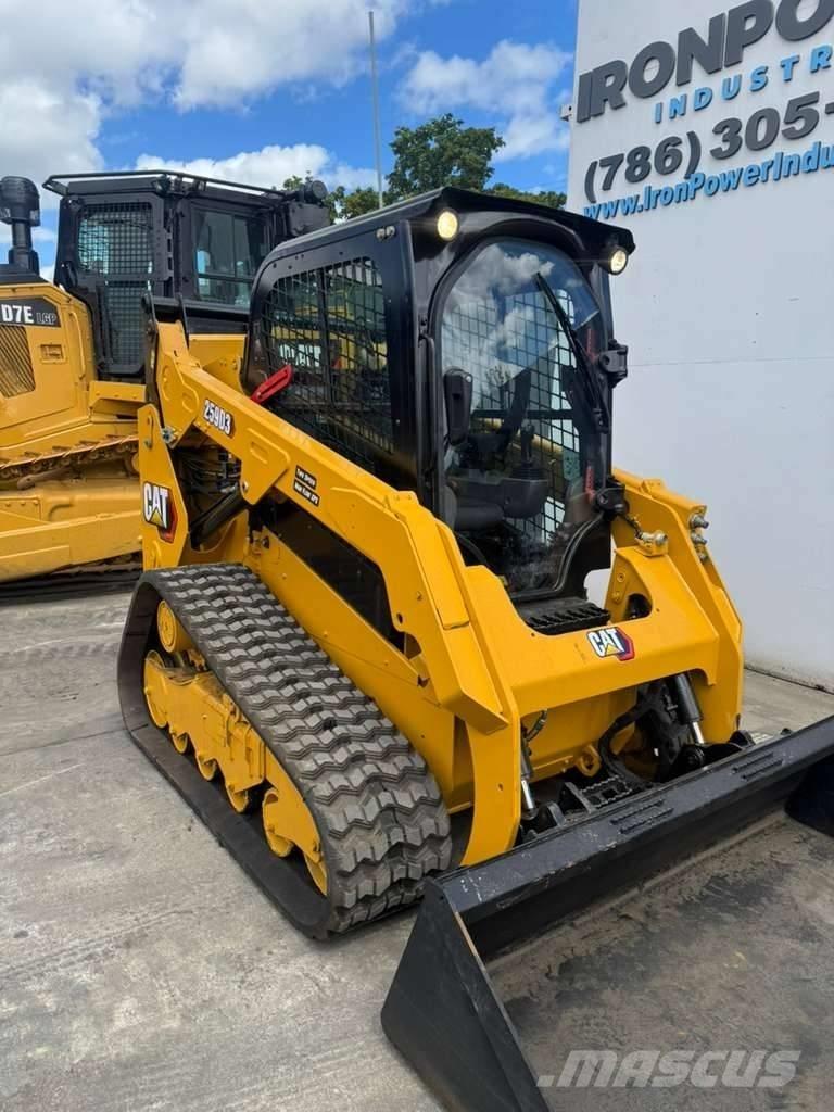 CAT 259 D3  스키드로더