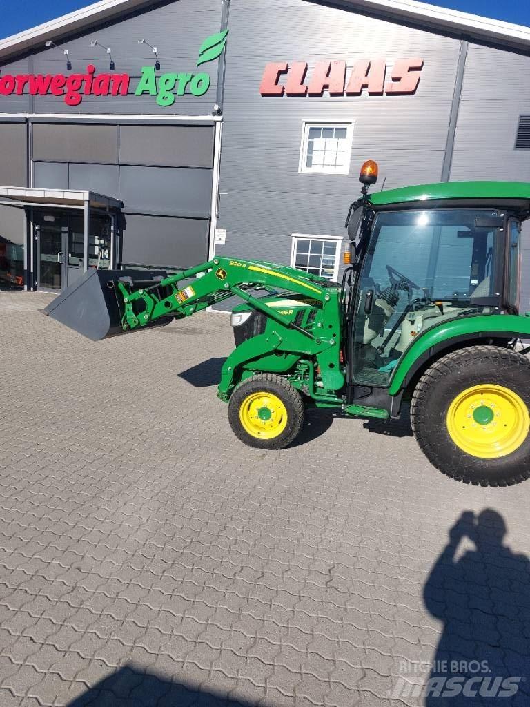 John Deere 3046 R 트랙터