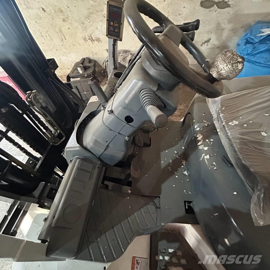 TCM FD35 디젤 지게차