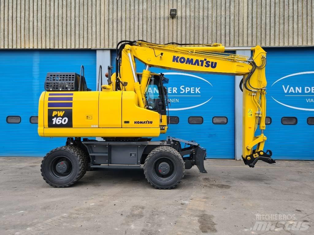 Komatsu PC 160 LC 대형 굴삭기 29톤 이상