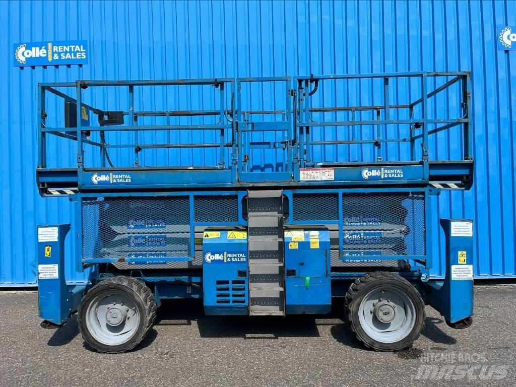 Genie GS 4390 RT 가위형 리프트
