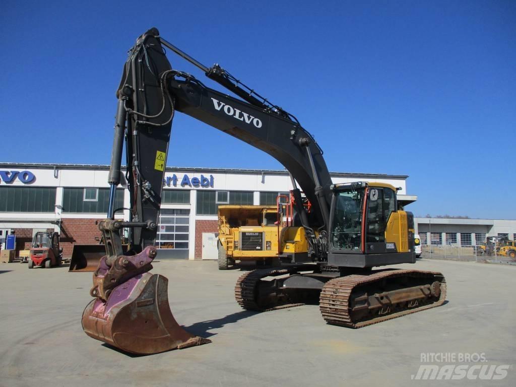 Volvo ECR 355 EL 대형 굴삭기 29톤 이상