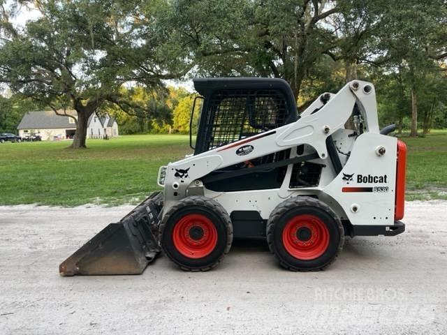 Bobcat S 530  스키드로더