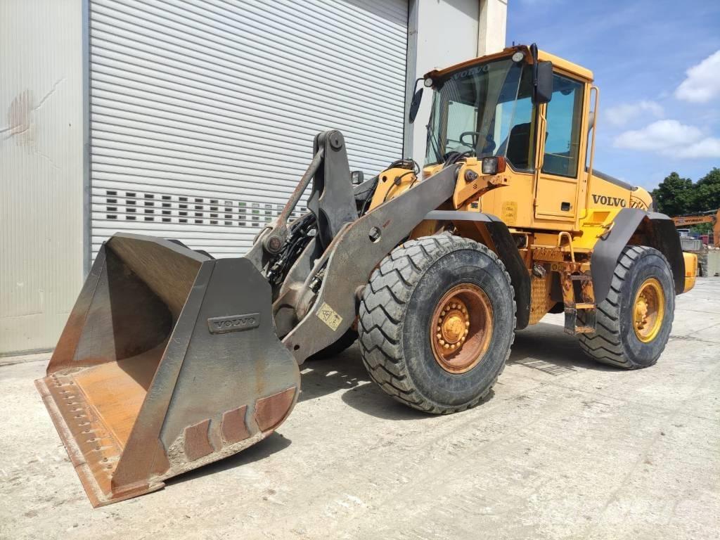 Volvo L 90 E  휠로우더