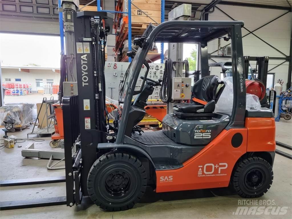 Toyota 02-8FGF25 LPG 지게차