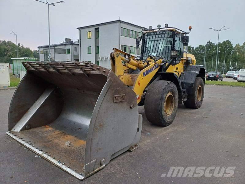 Komatsu WA 320-8  휠로우더