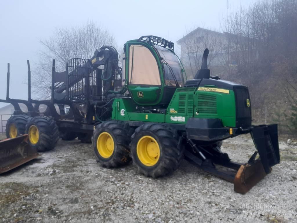 John Deere 1510G 원목 포워더
