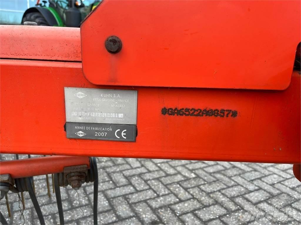 Kuhn GA6522 수확기