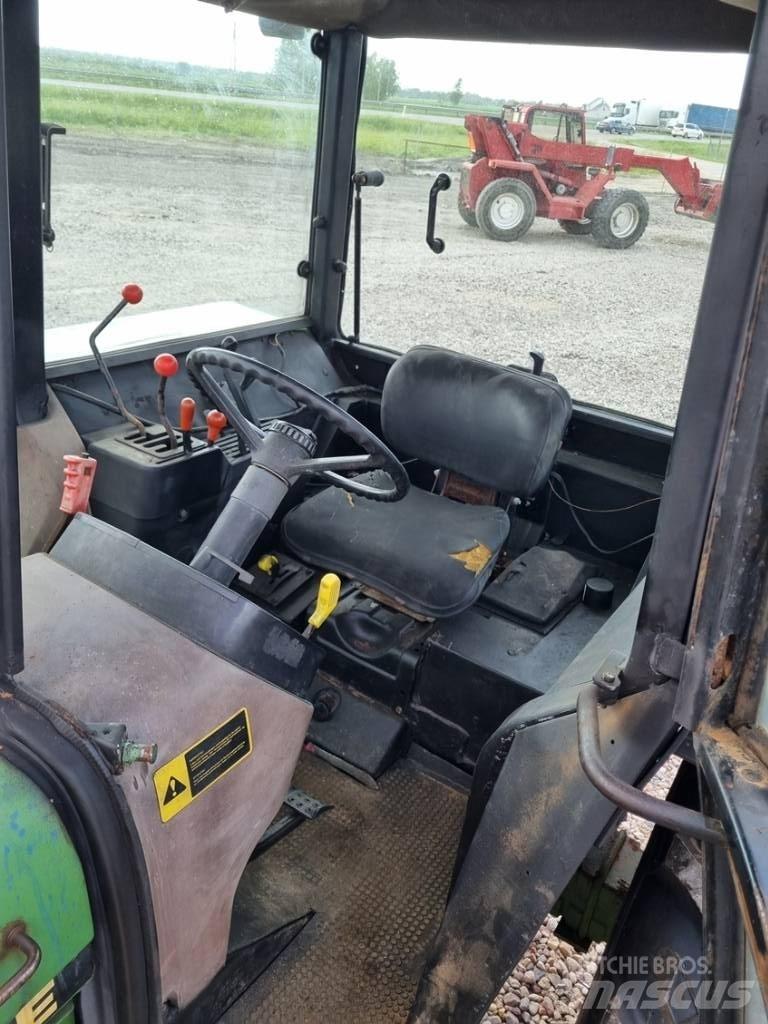John Deere 3050 트랙터