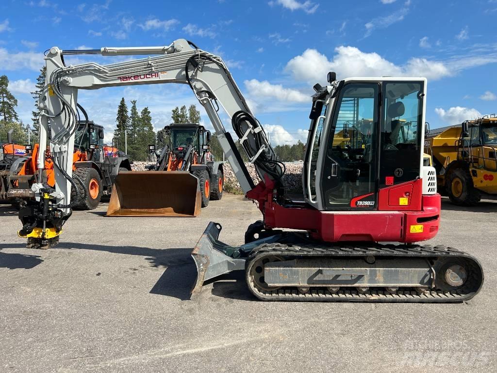 Takeuchi TB280FR 중형굴삭기 7톤-28톤