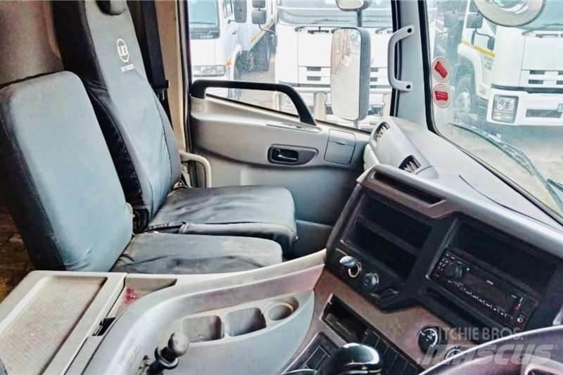 UD CW 26 460 기타 트럭