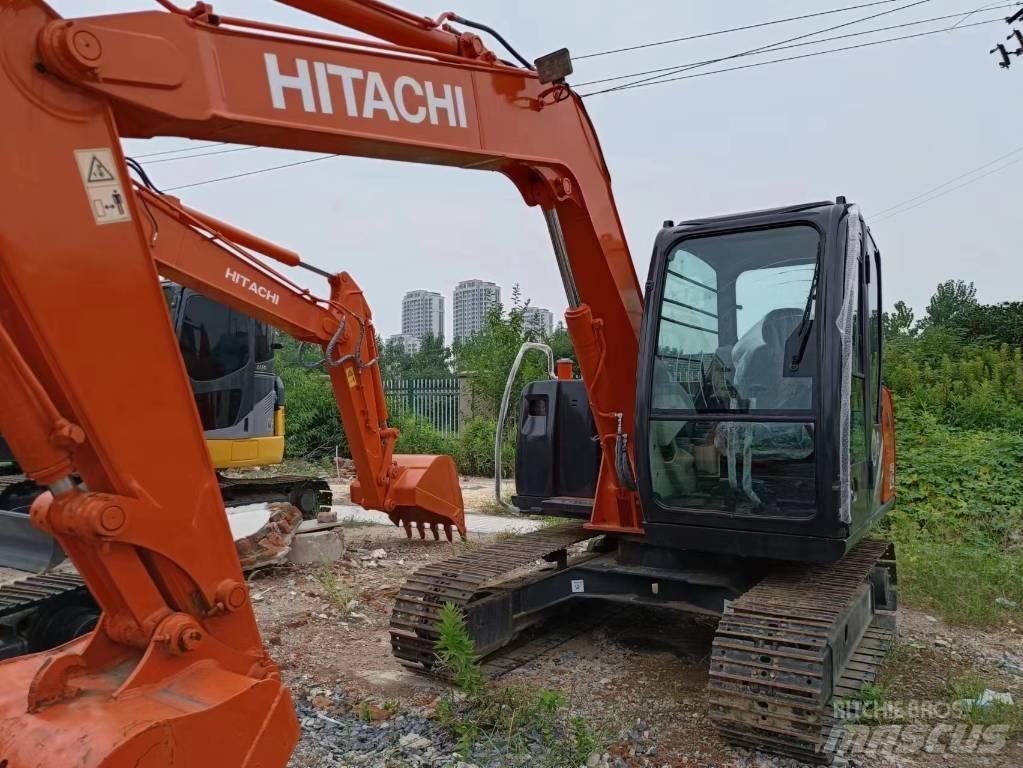 Hitachi ZX70 소형 굴삭기 7톤 미만