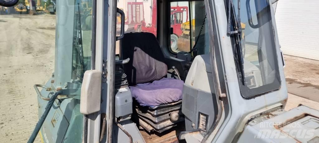 Komatsu D 41 E-6 크롤러 도저