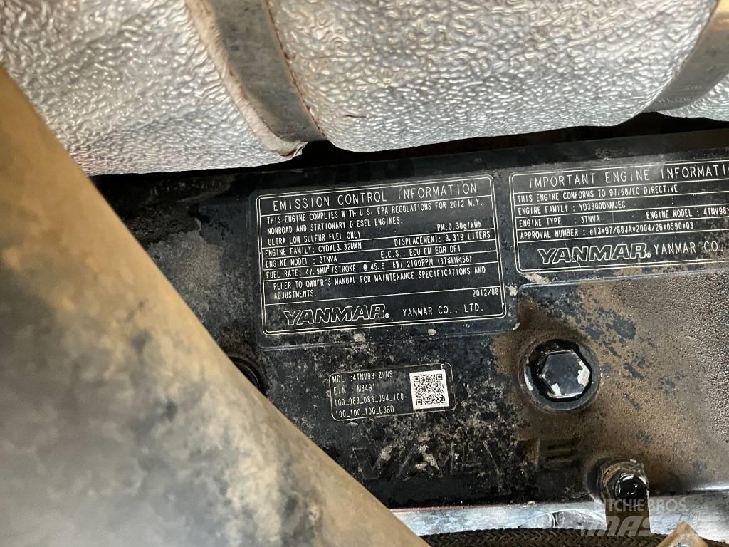Neuson 8003 중형굴삭기 7톤-28톤