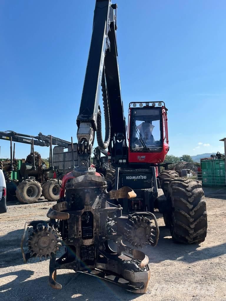 Komatsu 951 원목 하베스터