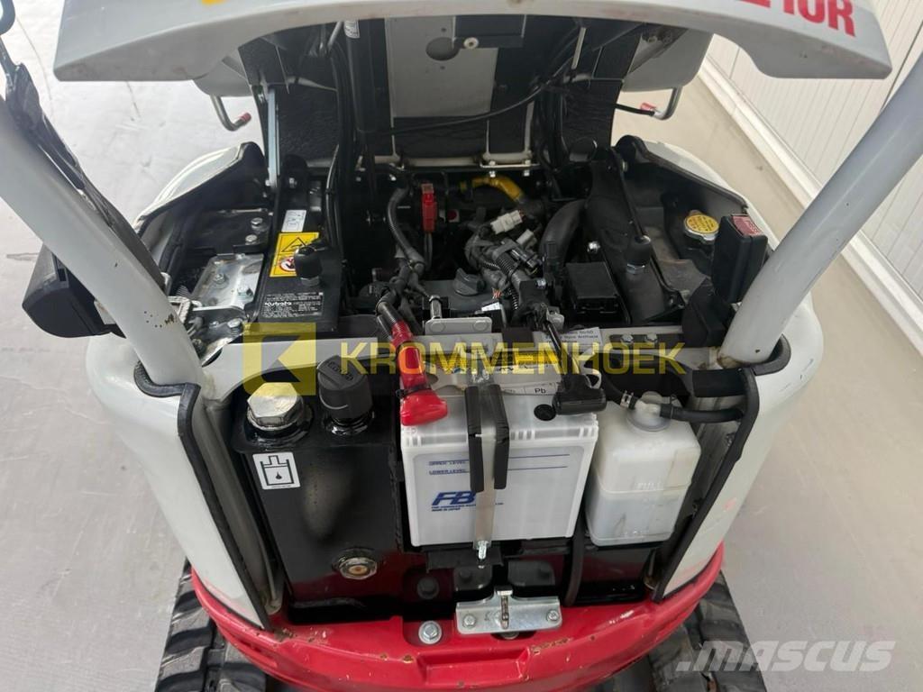 Takeuchi TB 210 R 소형 굴삭기 7톤 미만