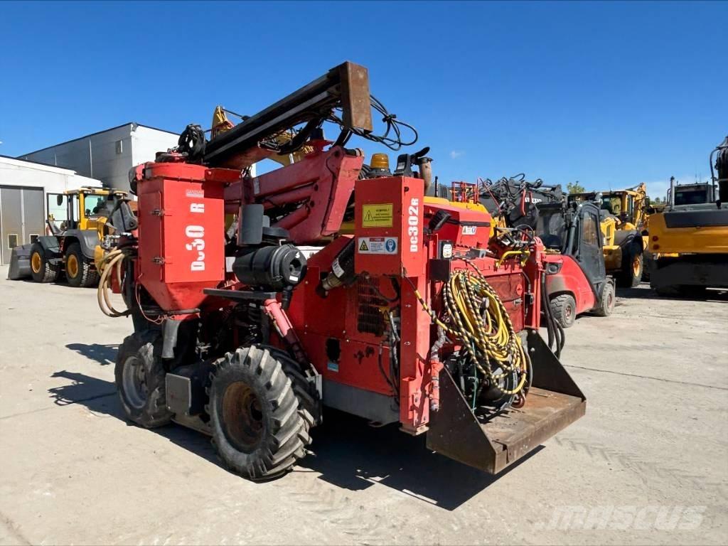 Sandvik DC 302 R 도로 굴착기