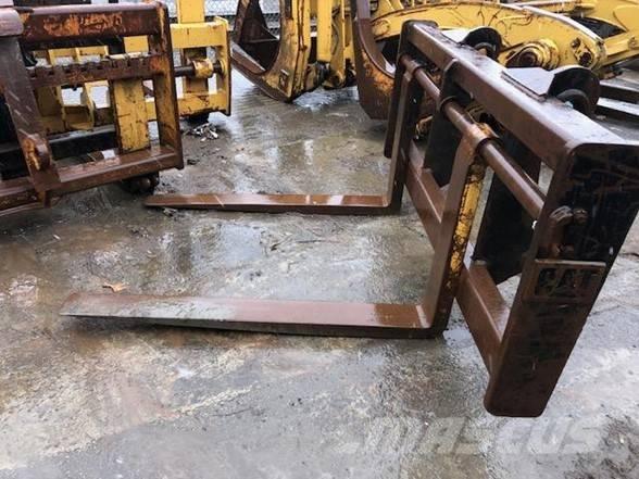 CAT IT 38 G 지게차