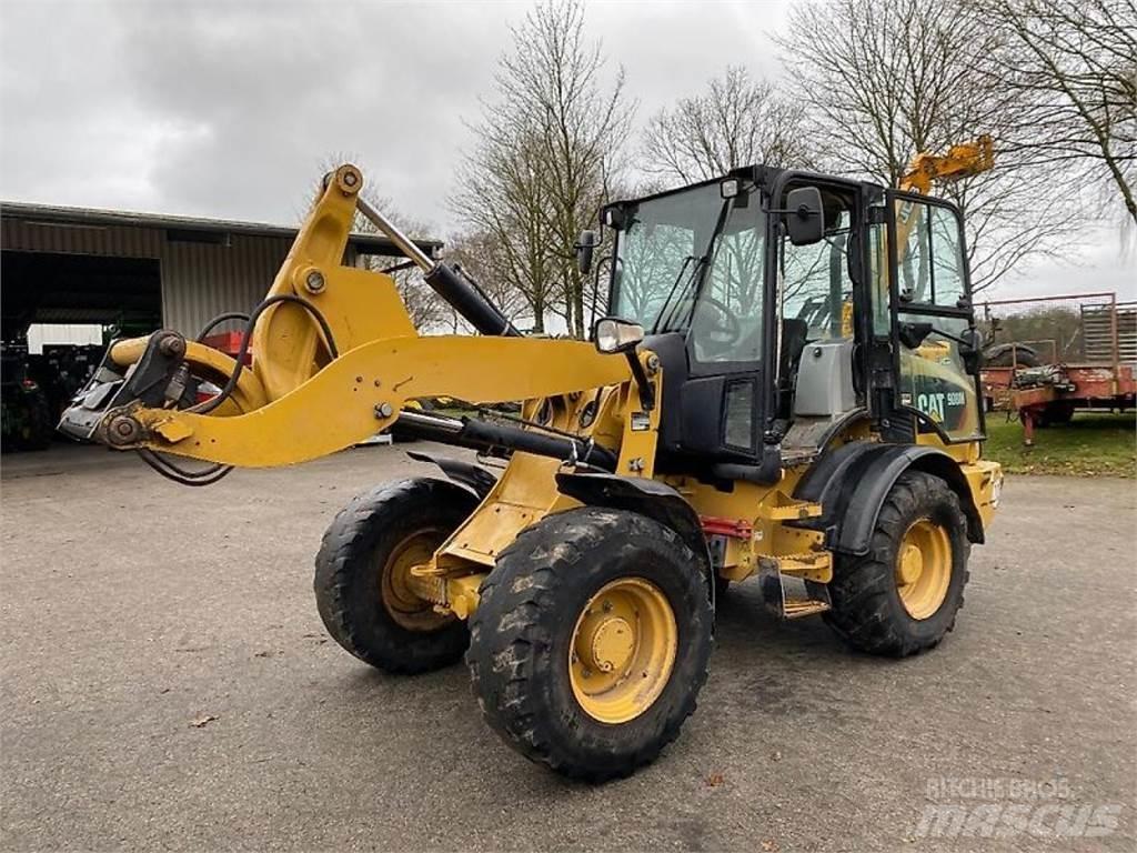 CAT 908M  휠로우더