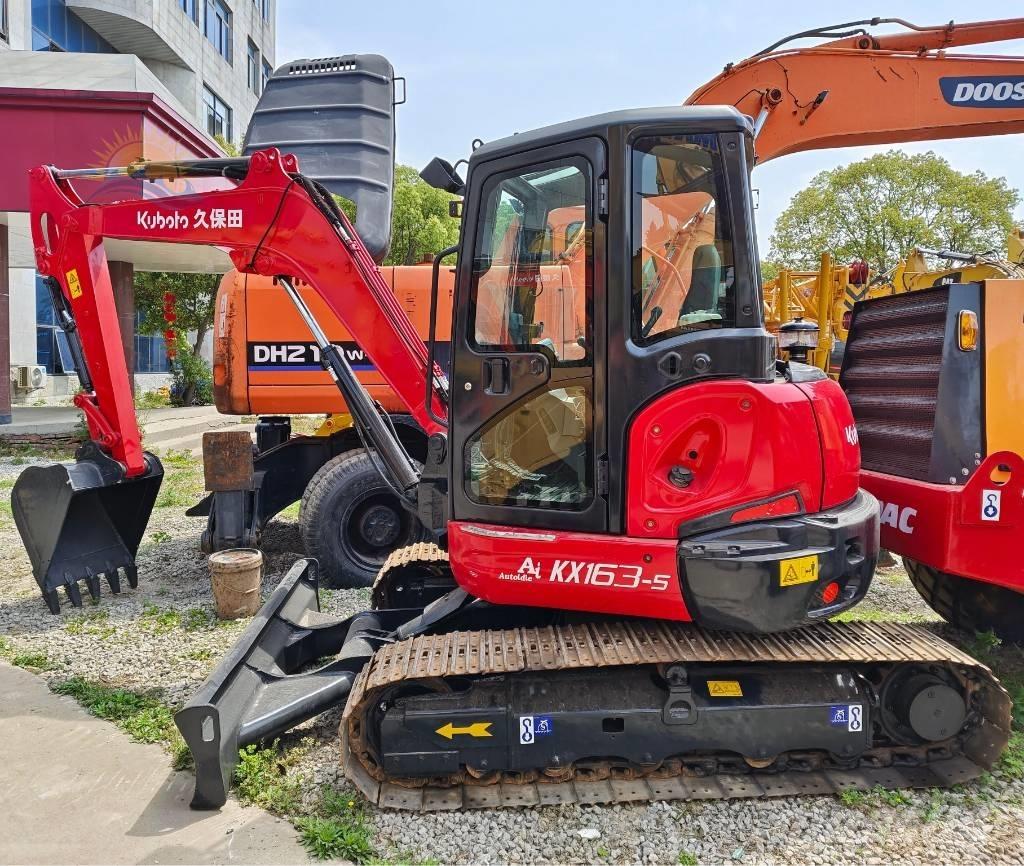 Kubota KX 163-5 소형 굴삭기 7톤 미만