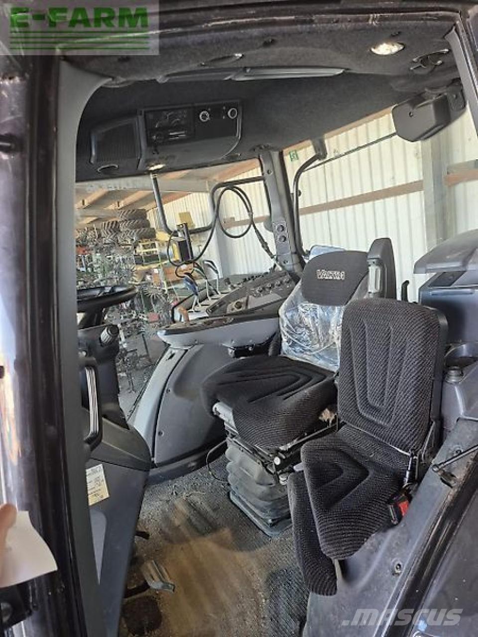 Valtra t235a 트랙터