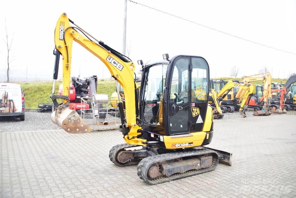 JCB 8026 CTS 소형 굴삭기 7톤 미만