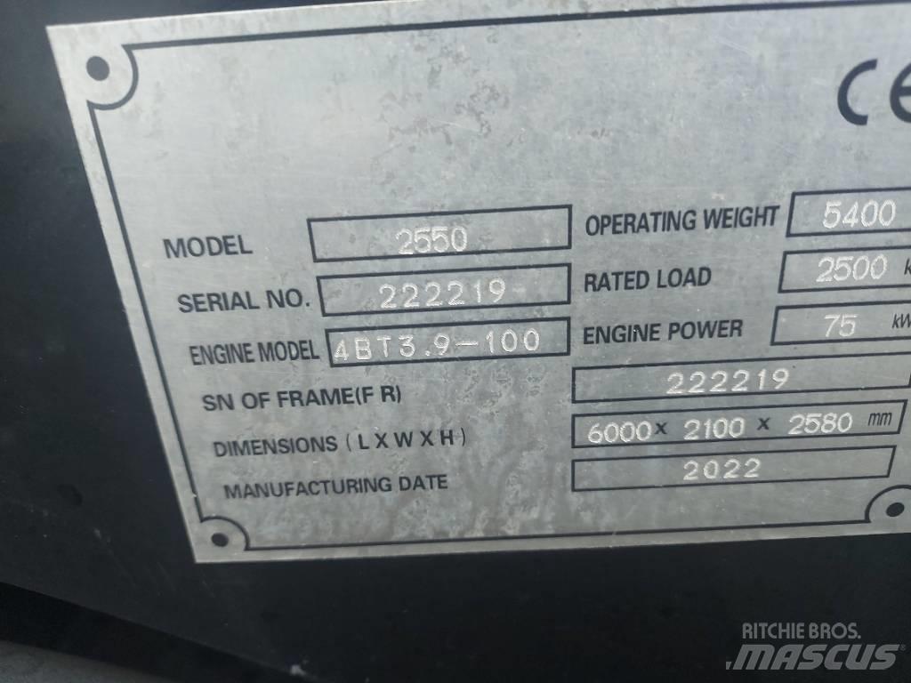  D-Machine  2550  휠로우더
