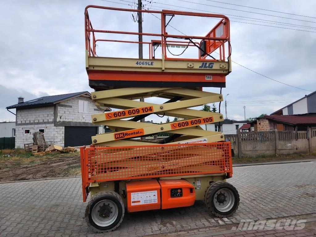 JLG E 4069 LE 가위형 리프트