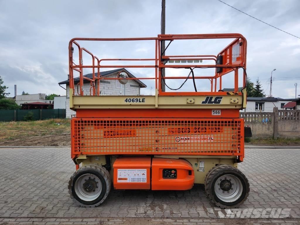 JLG E 4069 LE 가위형 리프트