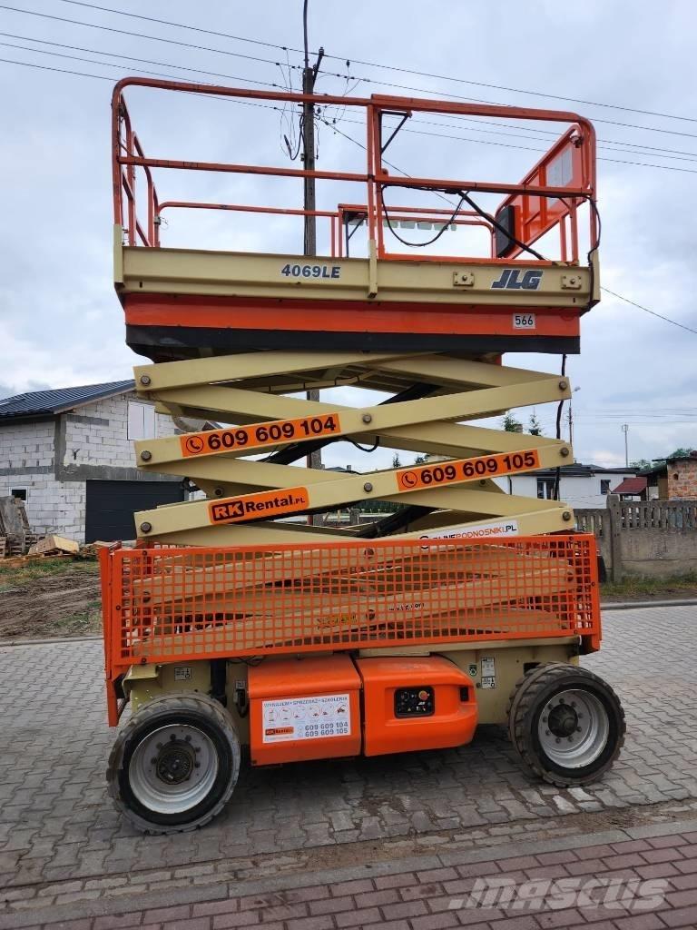 JLG E 4069 LE 가위형 리프트