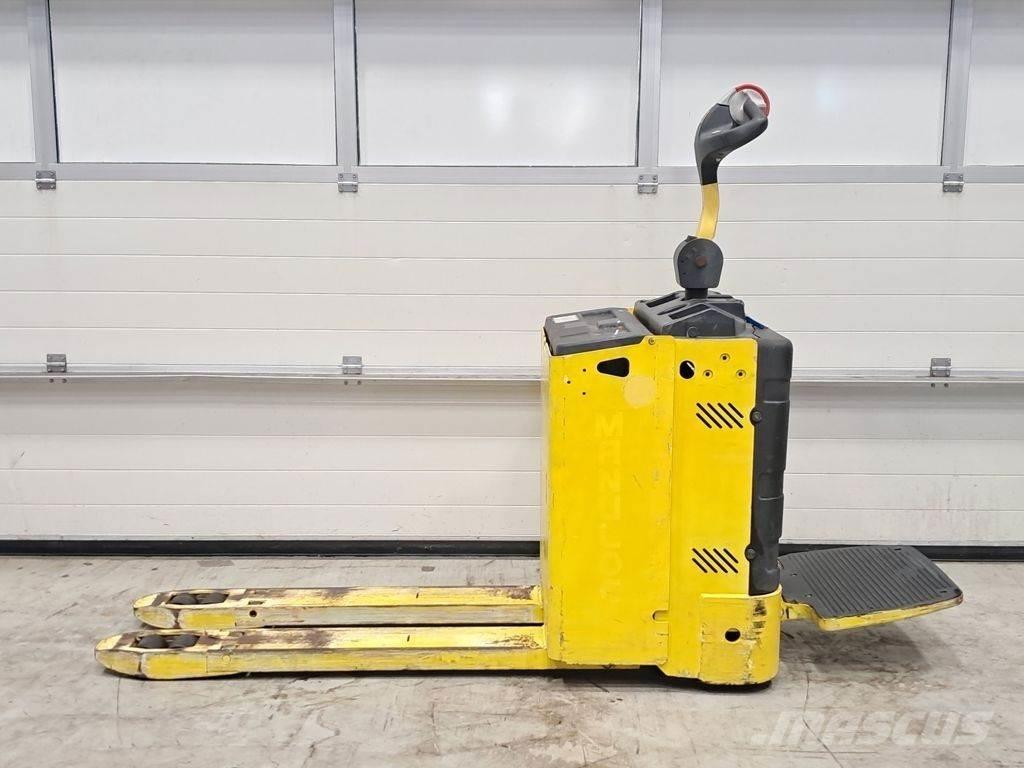 Hyster P2.OSE 로우 리프터(승강대 포함)
