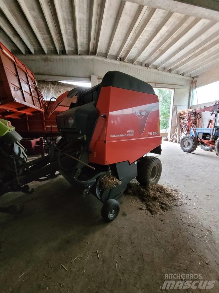 Kuhn VB 2160 원형 곤포기