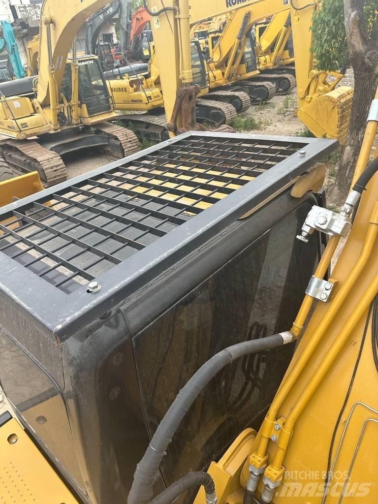 CAT CAT330D 중형굴삭기 7톤-28톤