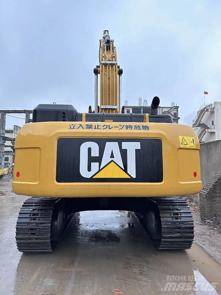 CAT 330D2 대형 굴삭기 29톤 이상