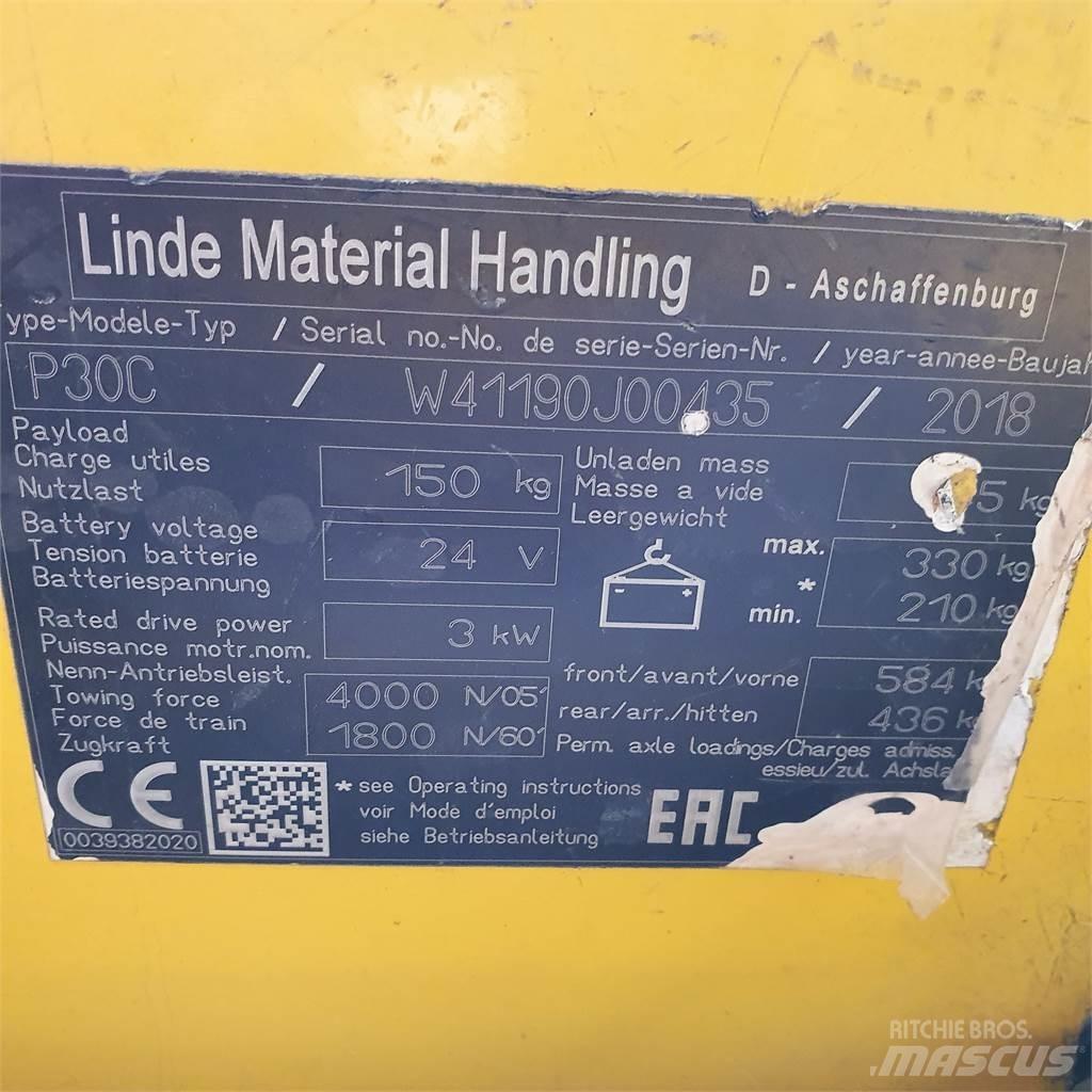 Linde P30C 견인 트럭