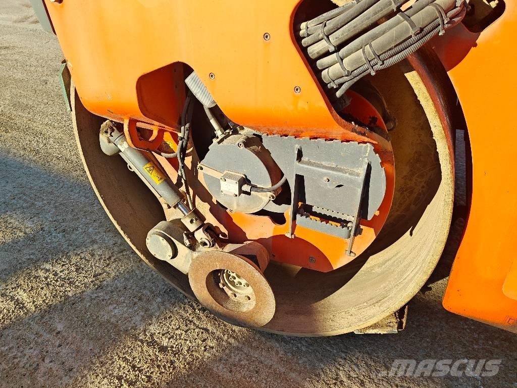 Hamm HD 110 VO 트윈 드럼 롤러