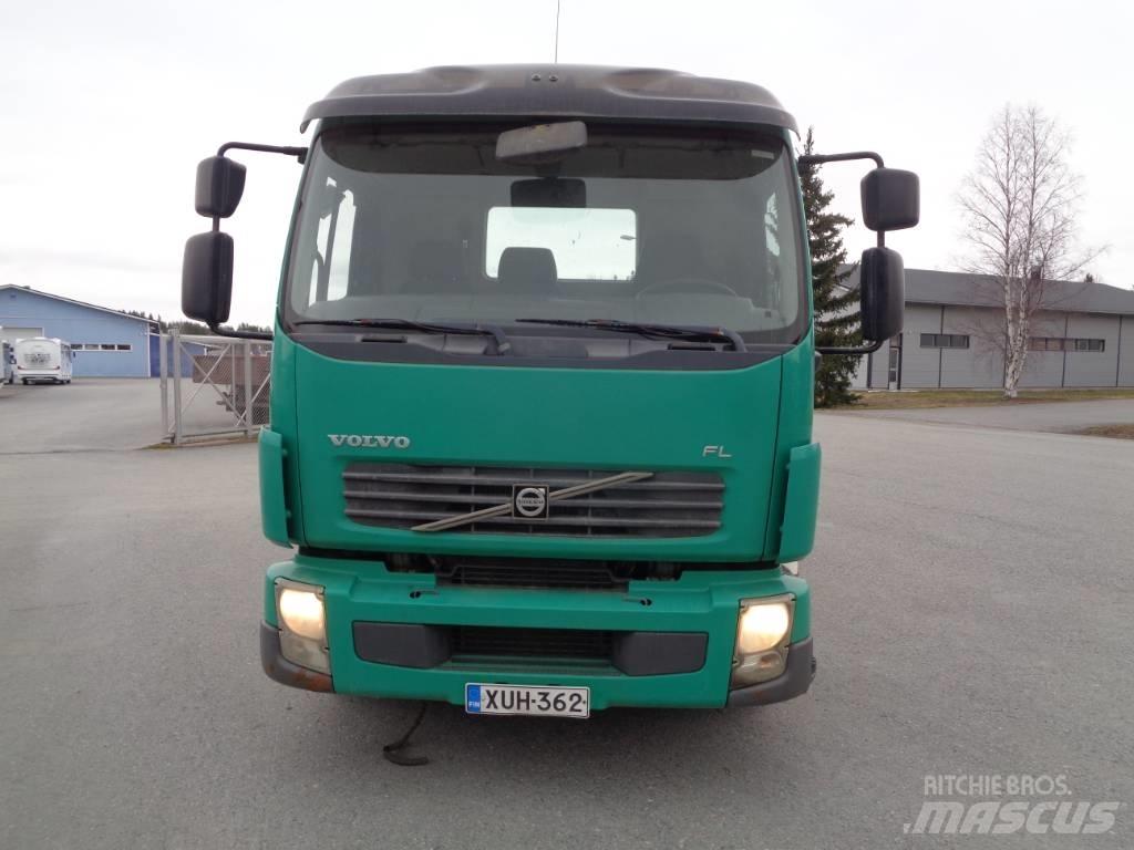 Volvo FL 240 4x2 케이블 리프트 탈착식 트럭