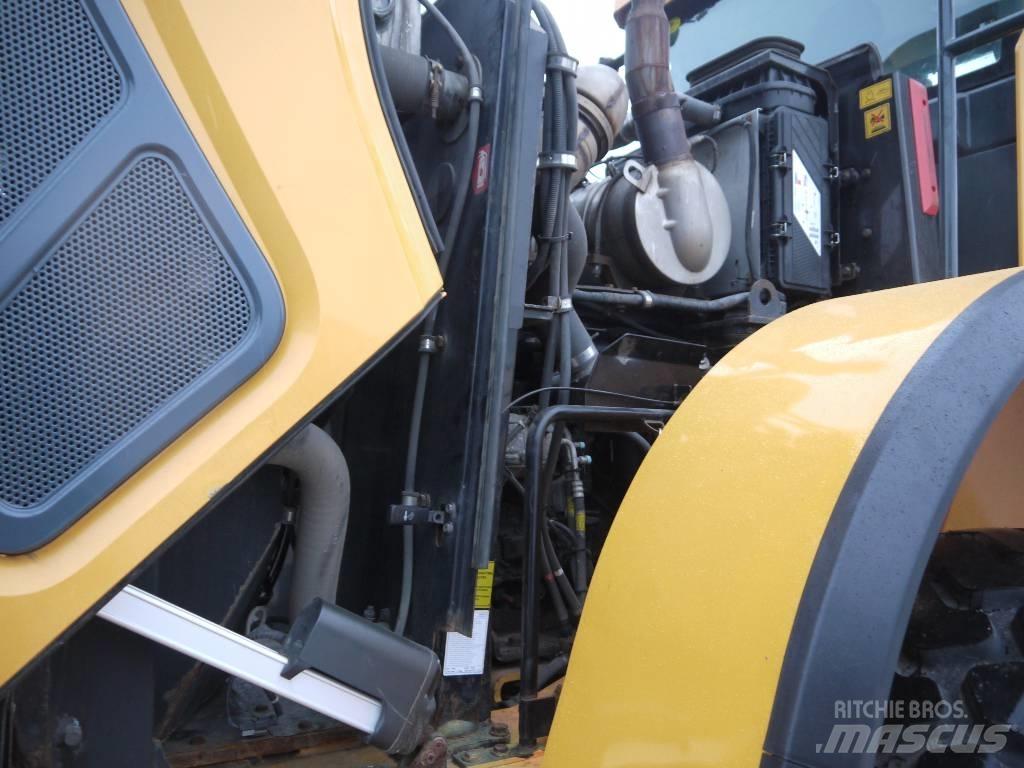 Hyundai HL 955  휠로우더