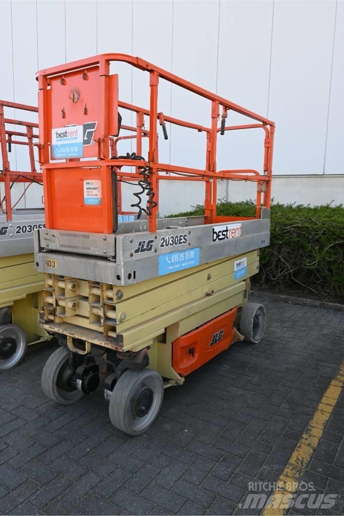 JLG 2030 ES 가위형 리프트