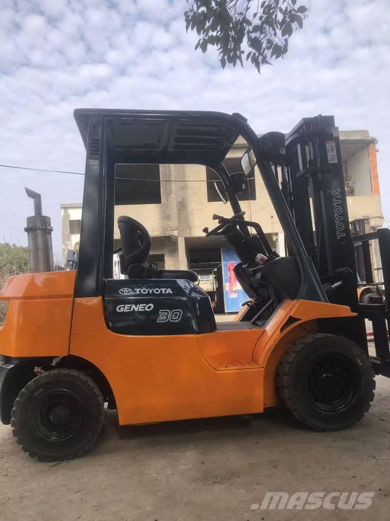 Toyota FD 30 디젤 지게차