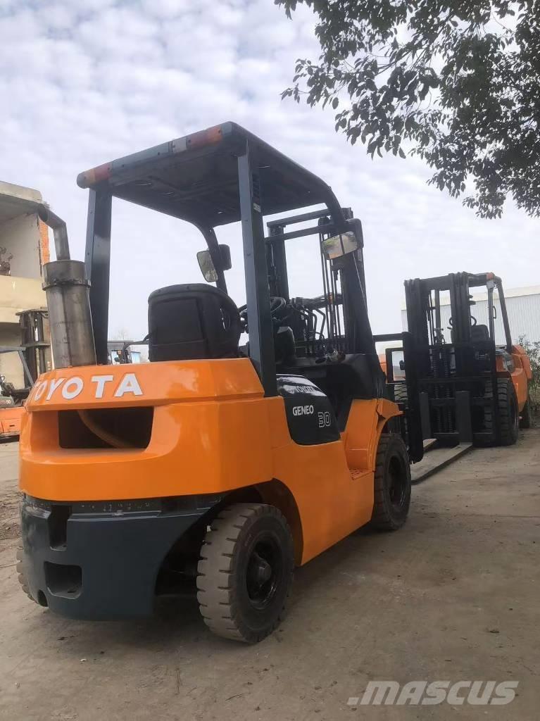 Toyota FD 30 디젤 지게차