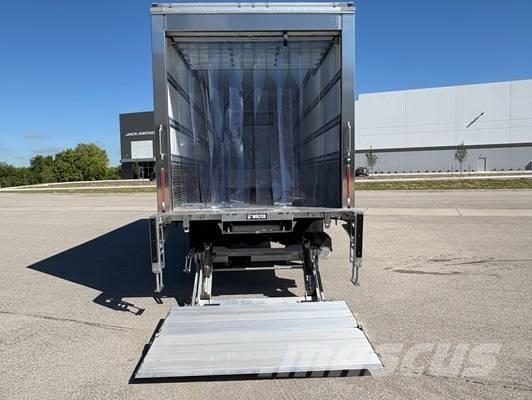 Hino L6 새시 운전실 트럭