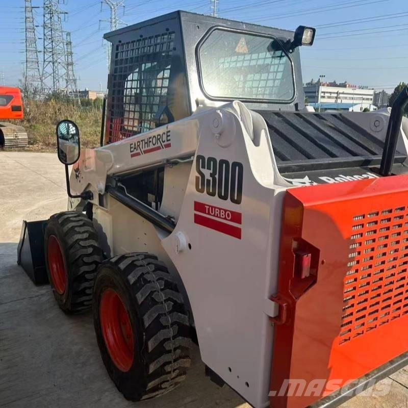 Bobcat S 300  스키드로더