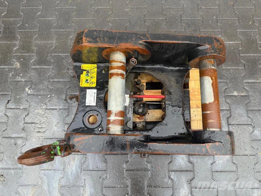  Oil Quick OQ70/55 유압식 기계