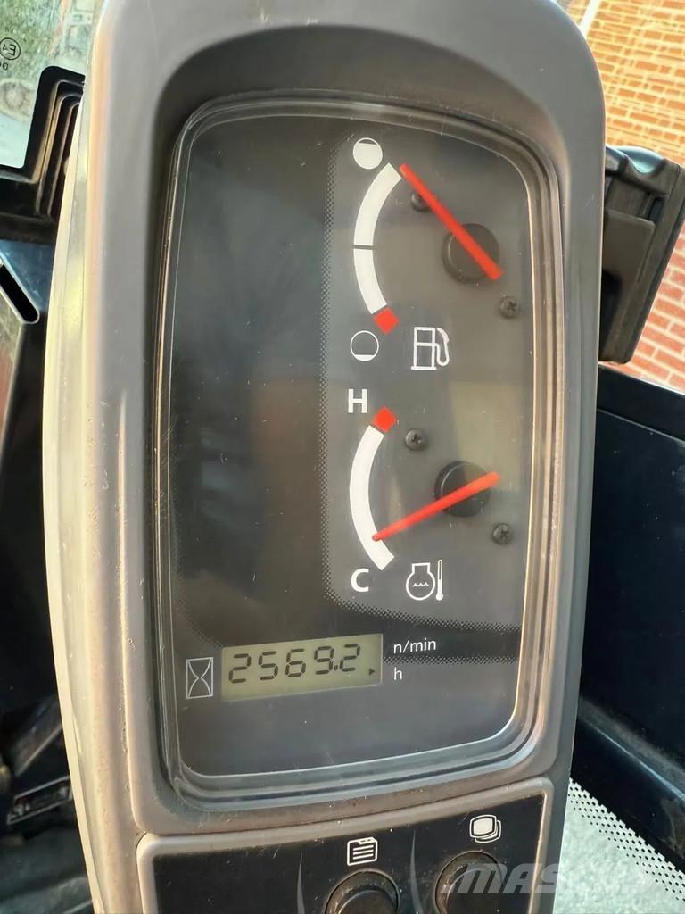 Kubota KX016-4 소형 굴삭기 7톤 미만