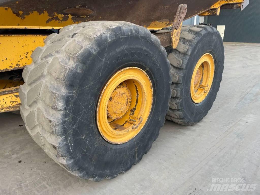Volvo A30F 연결식 홀러