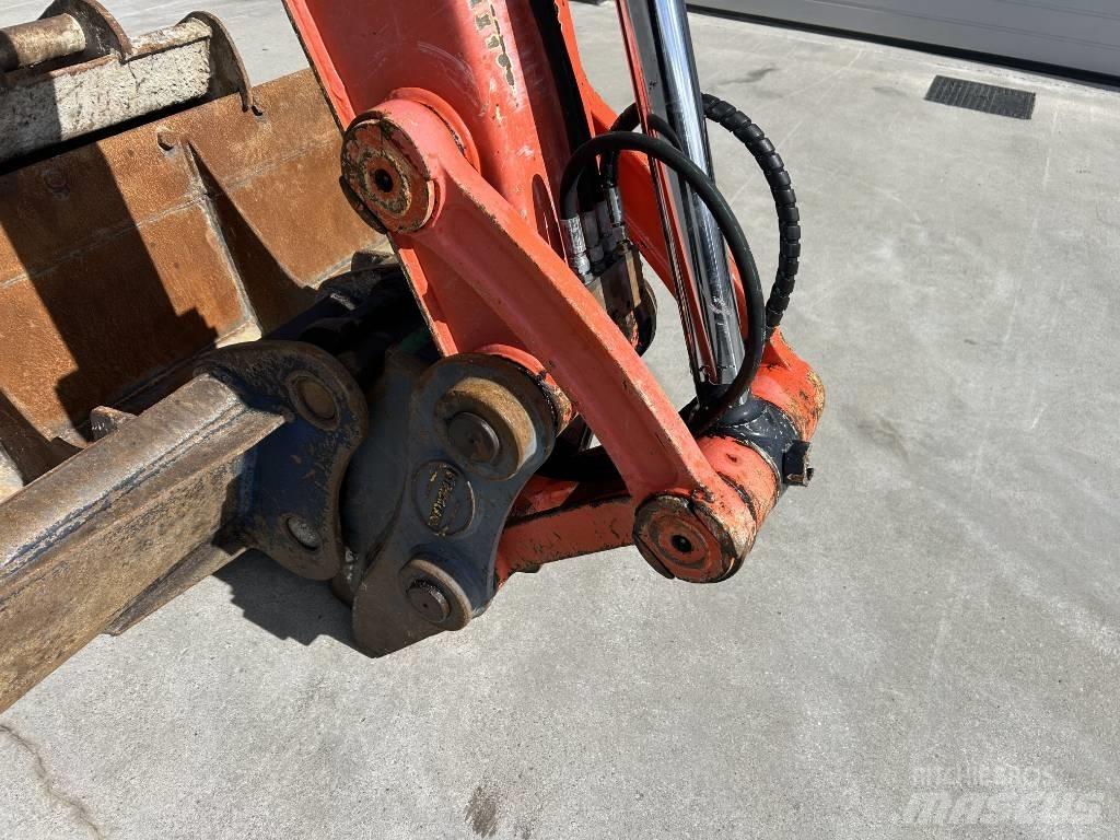 Kubota KX 080-4 중형굴삭기 7톤-28톤