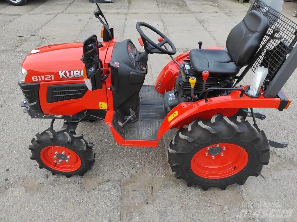 Kubota B1121 소형 트랙터