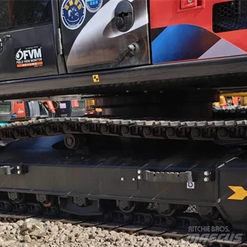 Hitachi ZX 130 대형 굴삭기 29톤 이상