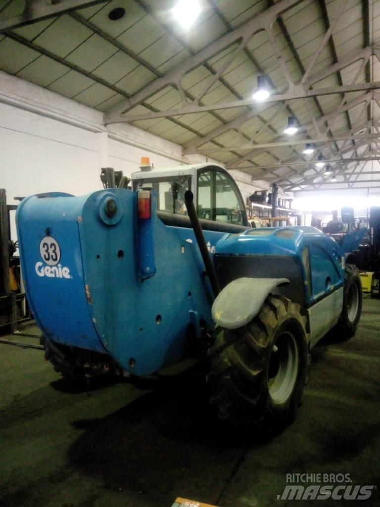 Genie GTH 4013 SX 텔러 핸들러